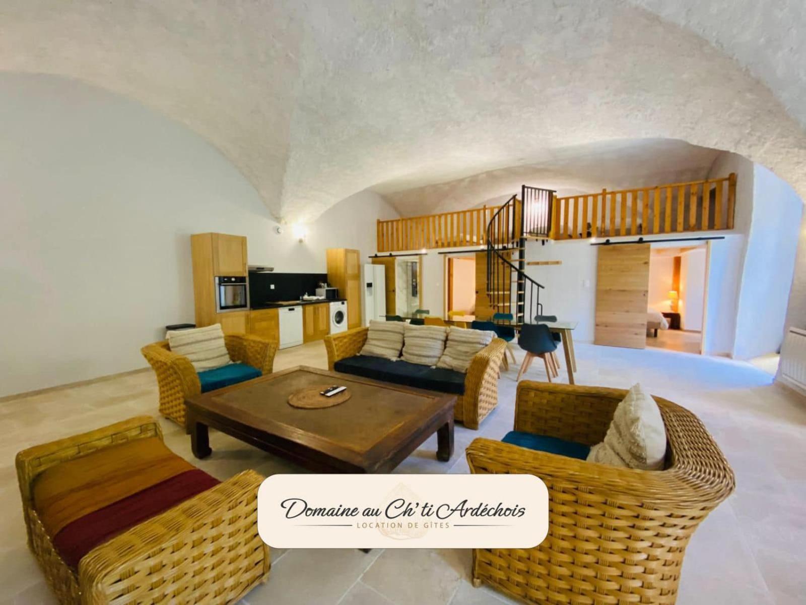Gite De Groupe - Domaine Au Ch'Ti Ardechois Rochessauve Exterior foto