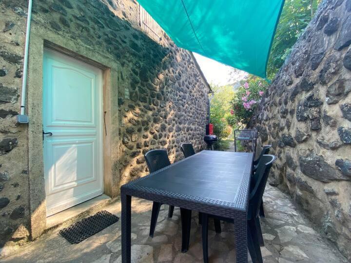 Gite De Groupe - Domaine Au Ch'Ti Ardechois Rochessauve Exterior foto